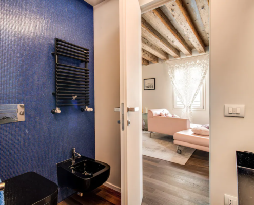 bagnoblu
